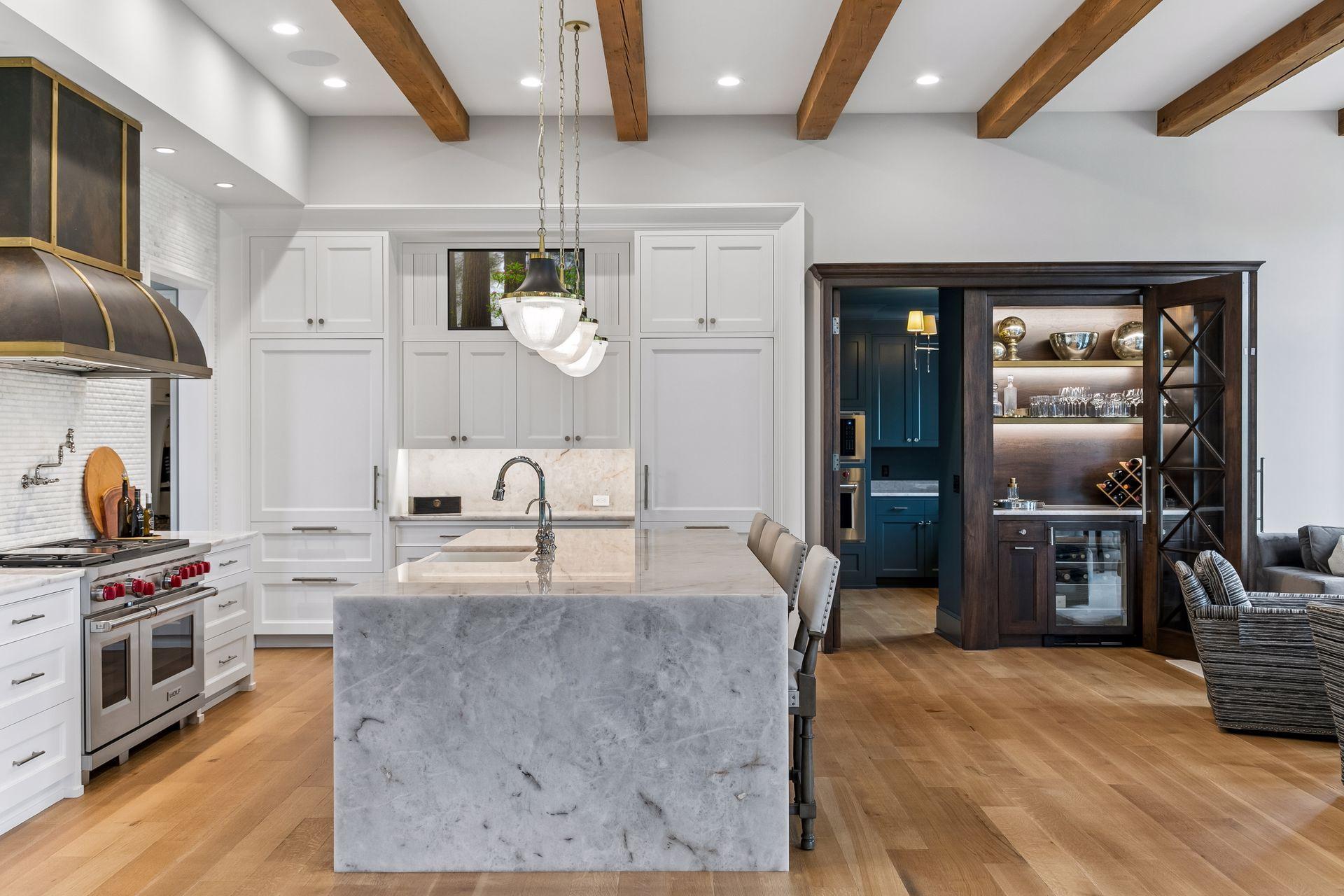 Prior Lake, Minnesota, 55372, United States, 4 Bedrooms Bedrooms, ,7 BathroomsBathrooms,Residential,Active,2052032