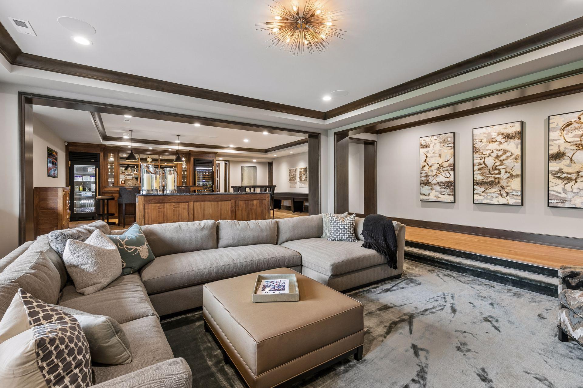 Prior Lake, Minnesota, 55372, United States, 4 Bedrooms Bedrooms, ,7 BathroomsBathrooms,Residential,Active,2052032