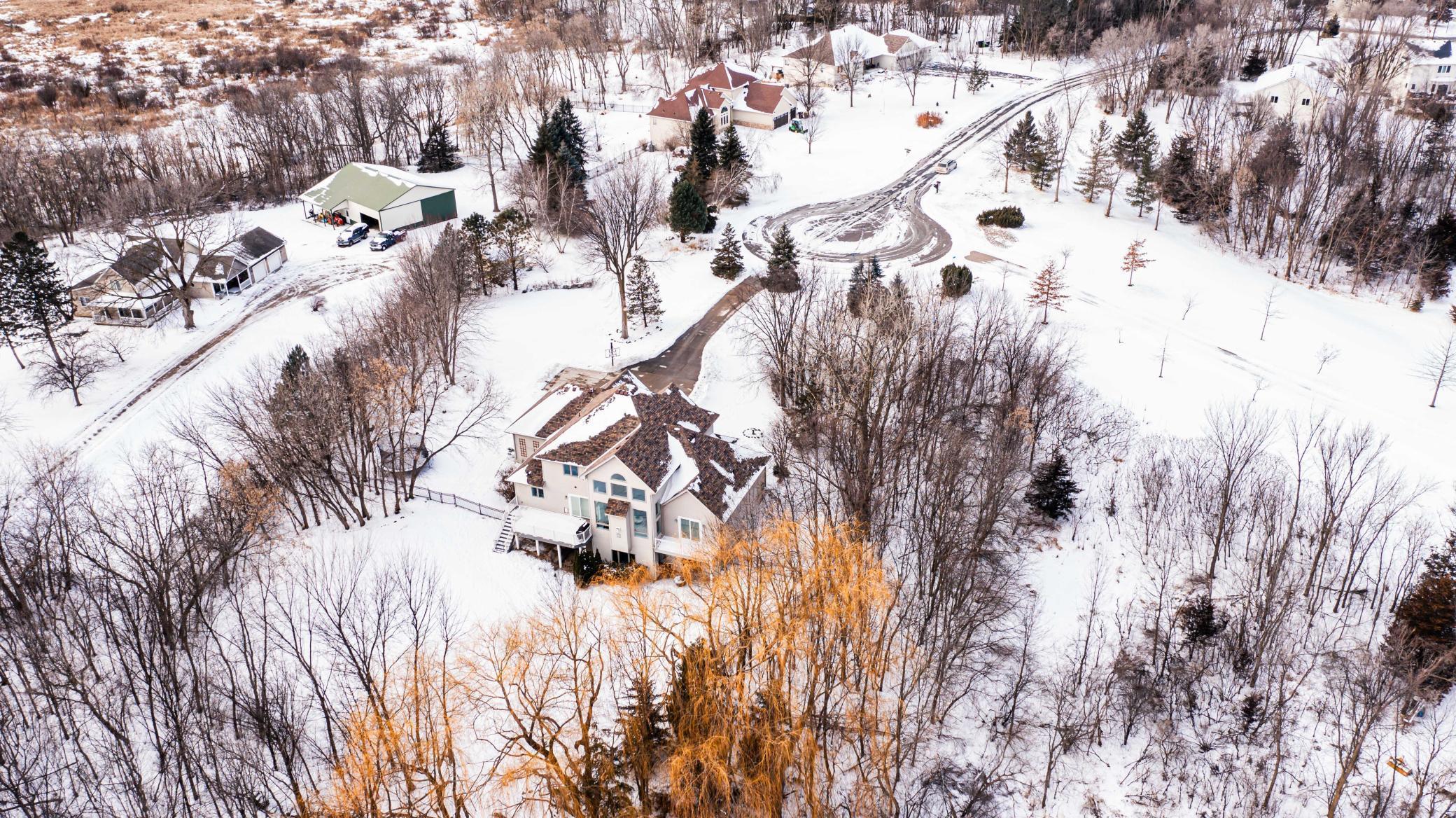 17635 Sunrise Court SW