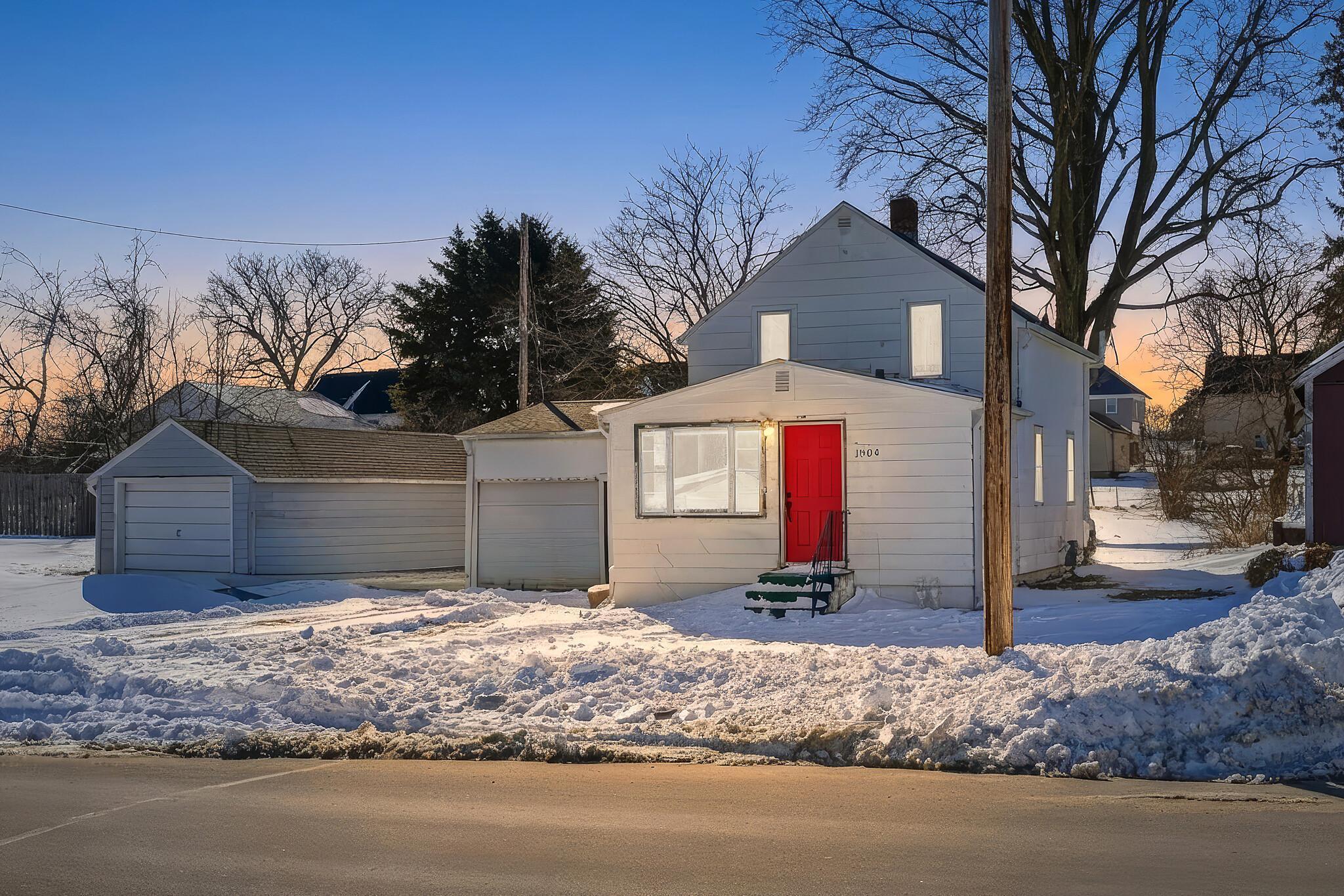 1004 E Main Street