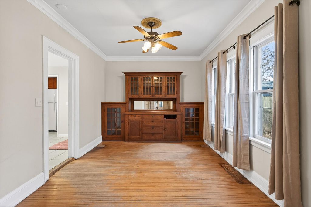 Photo of 268 Winona Street E, Saint Paul, MN 55107 (MLS # 7044964)