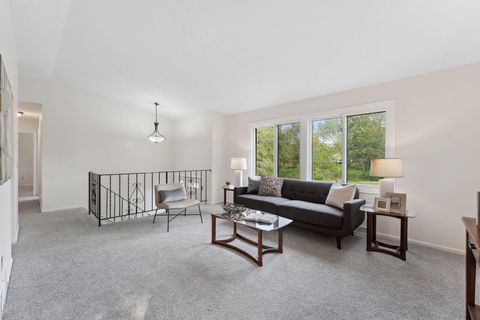 583 97th Lane NE Blaine MN 55434