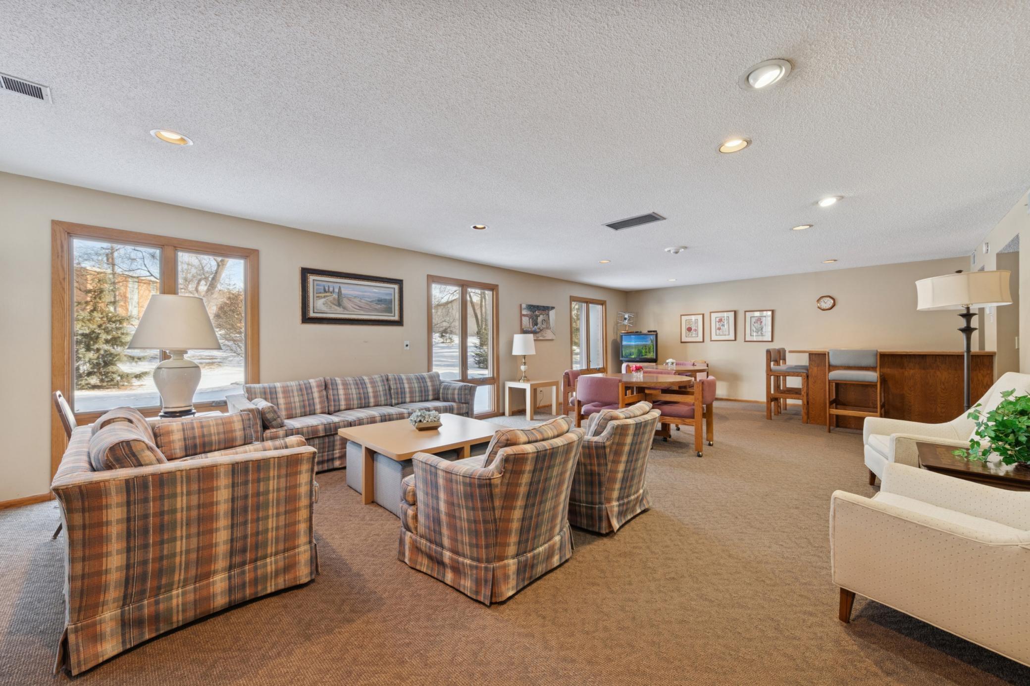 10 Windsor Court 311