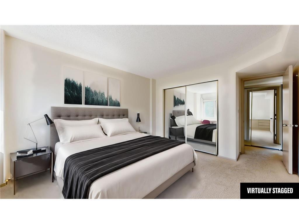 210 W Grant Street 204