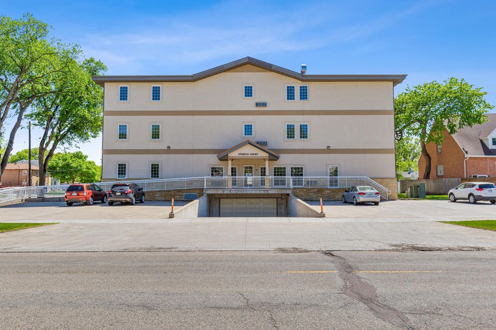 Photo of 203 6th Street S #101, Moorhead, MN 56560 (MLS # 7072936)