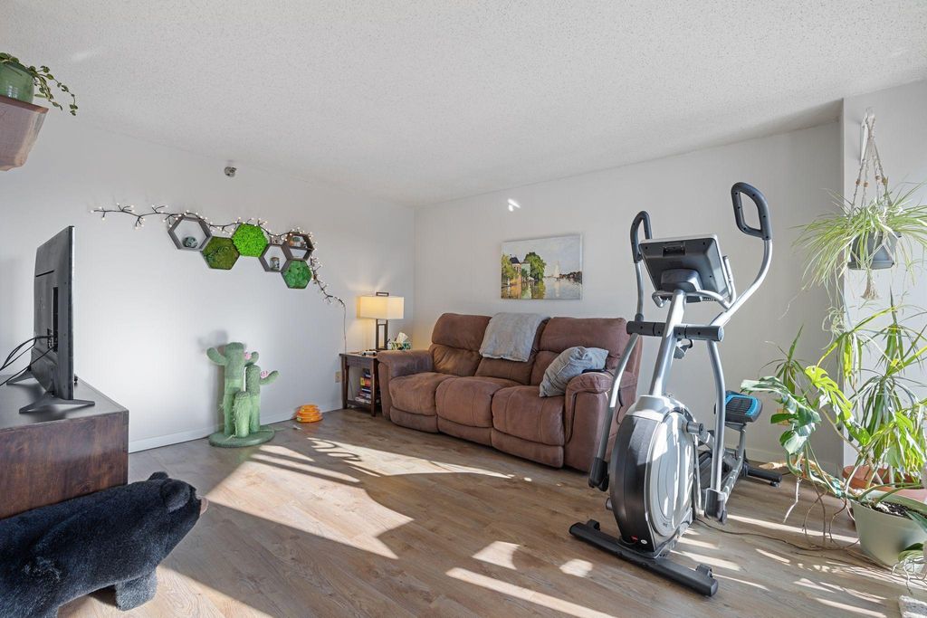 Photo of 78 10th Street E #1502, Saint Paul, MN 55101 (MLS # 7015345)