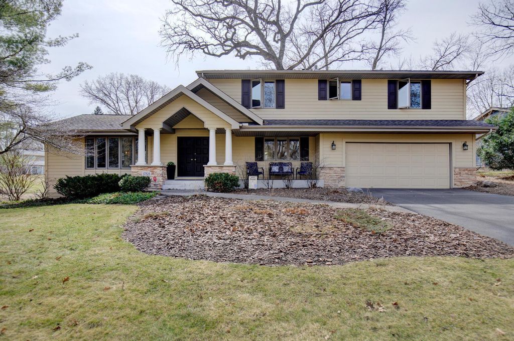 Photo of 17325 25th Avenue N, Plymouth, MN 55447 (MLS # 7046228)