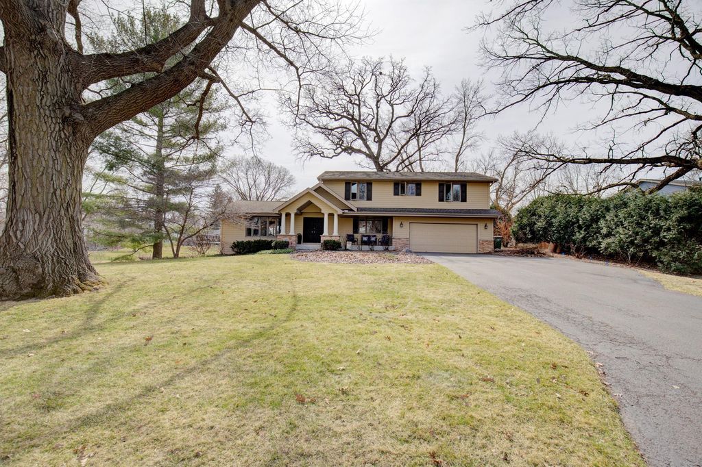 Photo of 17325 25th Avenue N, Plymouth, MN 55447 (MLS # 7046228)