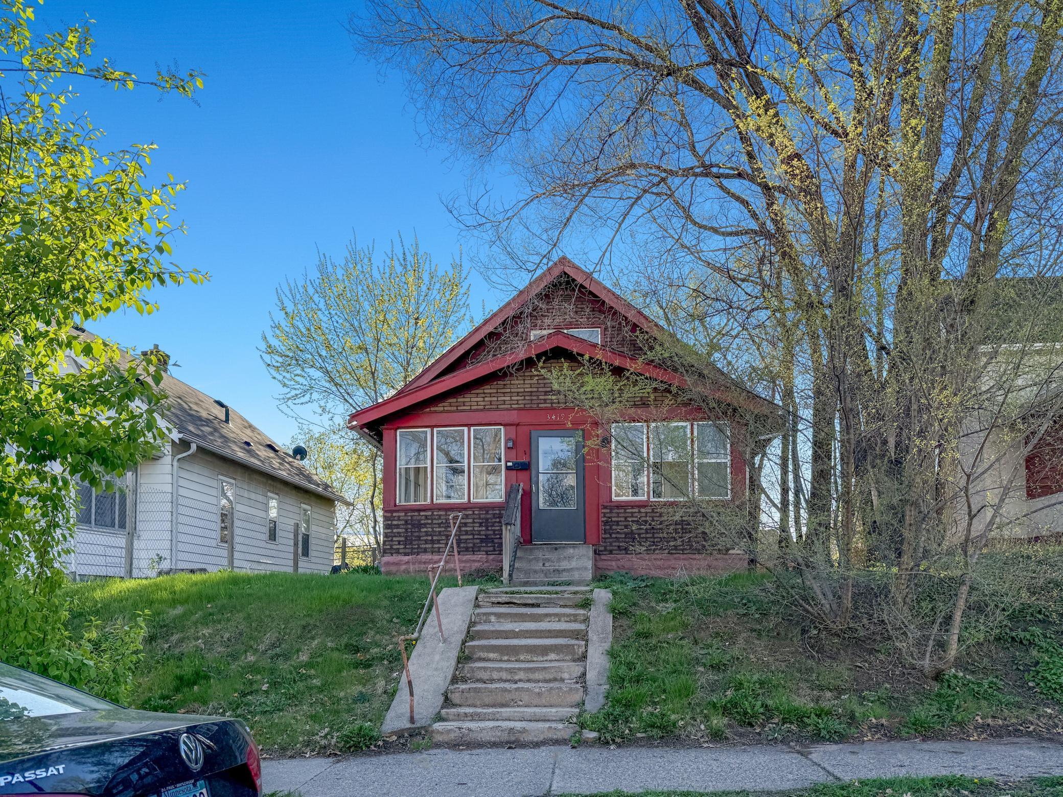 4031 Lyndale Ave N