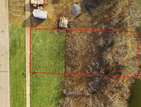 Photo of 3120 Acorn Trail, Faribault, MN 55021 (MLS # 6129932)