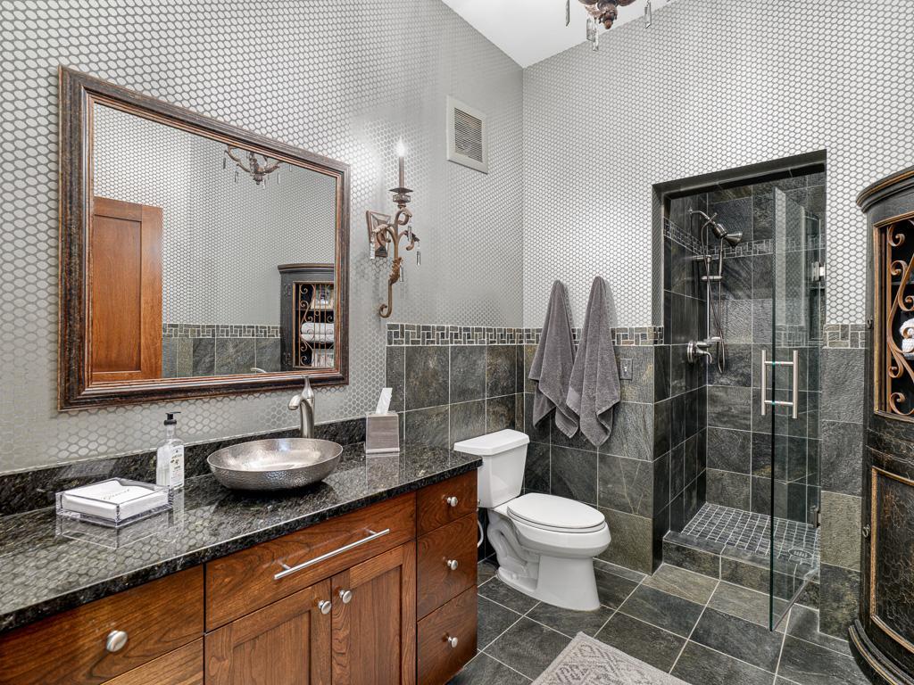 715 Linden St Unit 204, Saint Paul, MN, 55118, USA, 3 Bedrooms Bedrooms, ,3 BathroomsBathrooms,Condo,Contingent,715 Linden St Unit 204,6762730