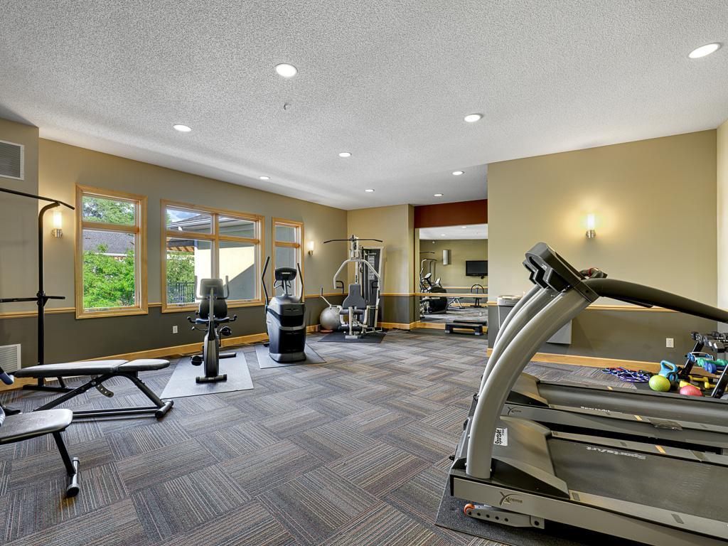 715 Linden St Unit 204, Saint Paul, MN, 55118, USA, 3 Bedrooms Bedrooms, ,3 BathroomsBathrooms,Condo,Contingent,715 Linden St Unit 204,6762730