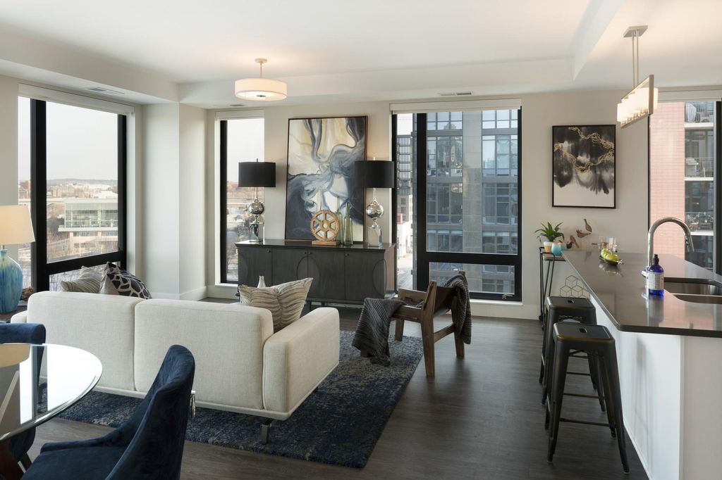 Photo of 212 10th Avenue S #302, Minneapolis, MN 55415 (MLS # 7079660)