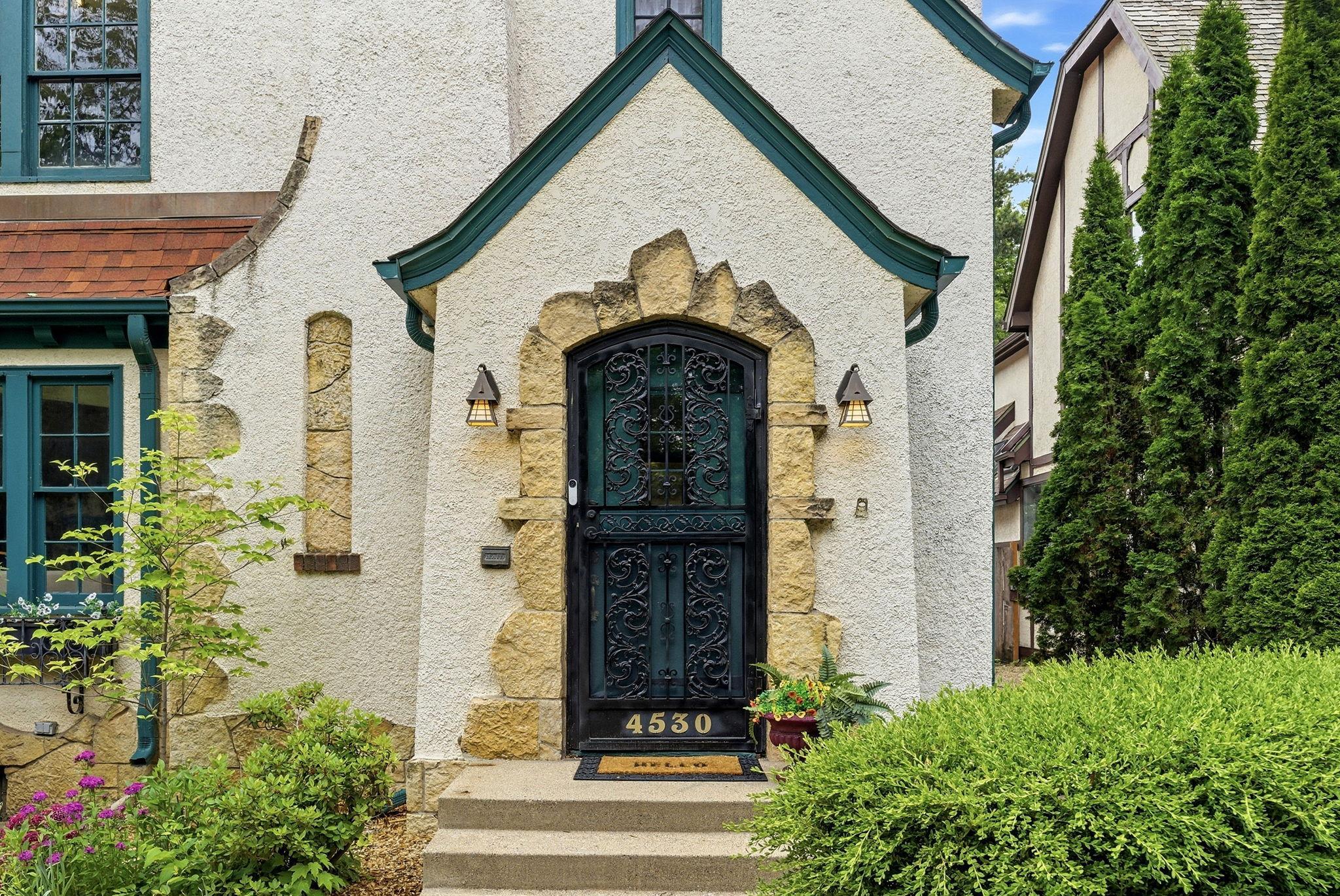 4530 Bruce Avenue