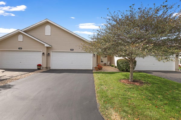 17471 DEERFIELD DR SE, PRIOR LAKE, MN 55372 - Image c3e5e9cfb082c48200e1dc4beb02d06d/3734814756