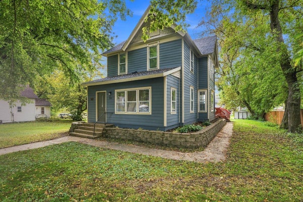 209 4TH ST E, CARVER, MN 55315 - Image c3ecbb1e85109e7d36c838e2bb14ba34/733087629