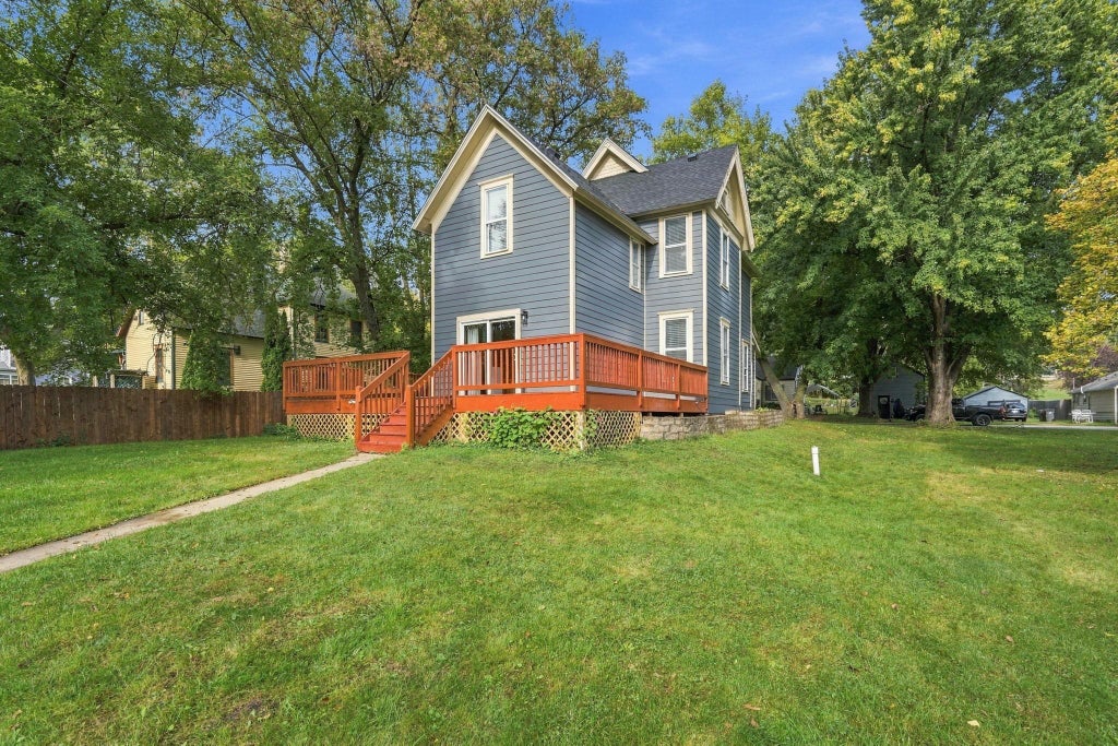 Photo of 209 4th Street E, Carver, MN 55315 (MLS # 7150633)