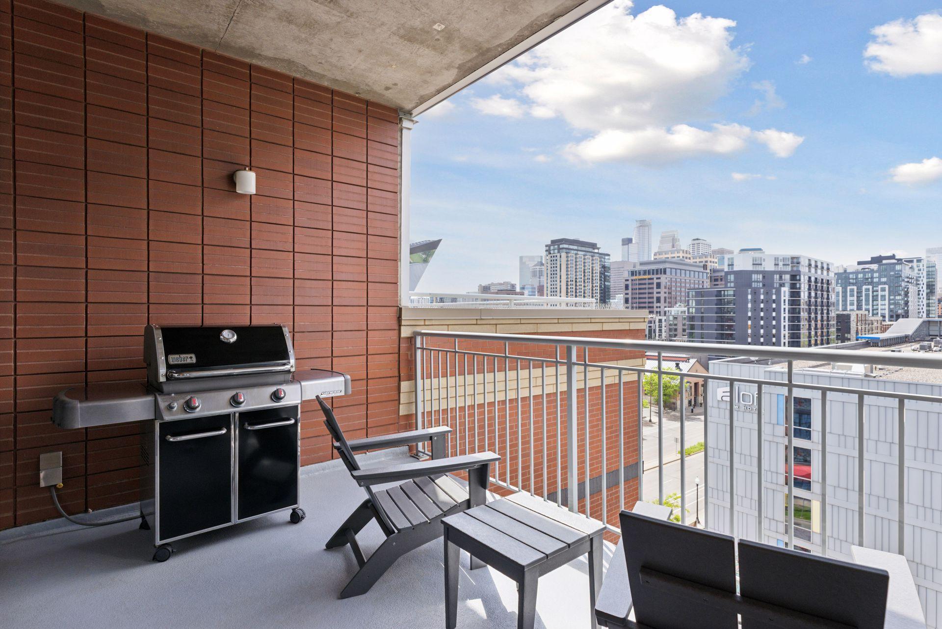 215 10th Avenue S 723