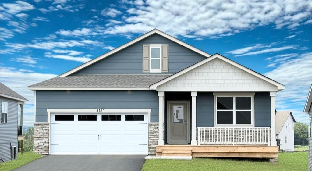 Photo of 2141 Bluff Heights Drive, Shakopee, MN 55379 (MLS # 7126210)