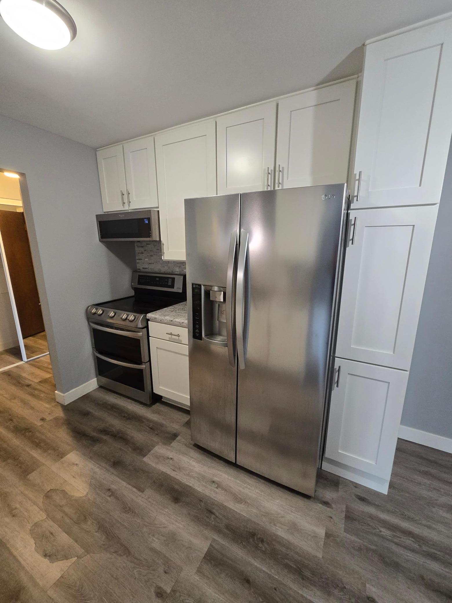 3155 Old Highway 8 104