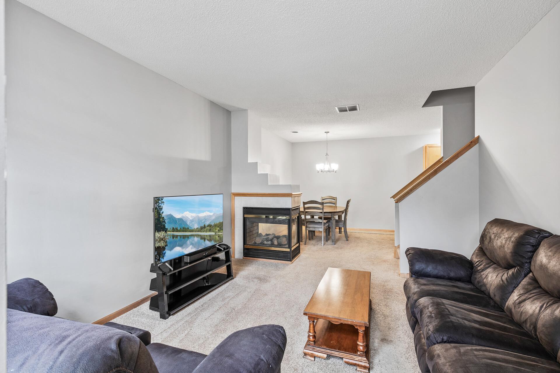 17207 Encina Path