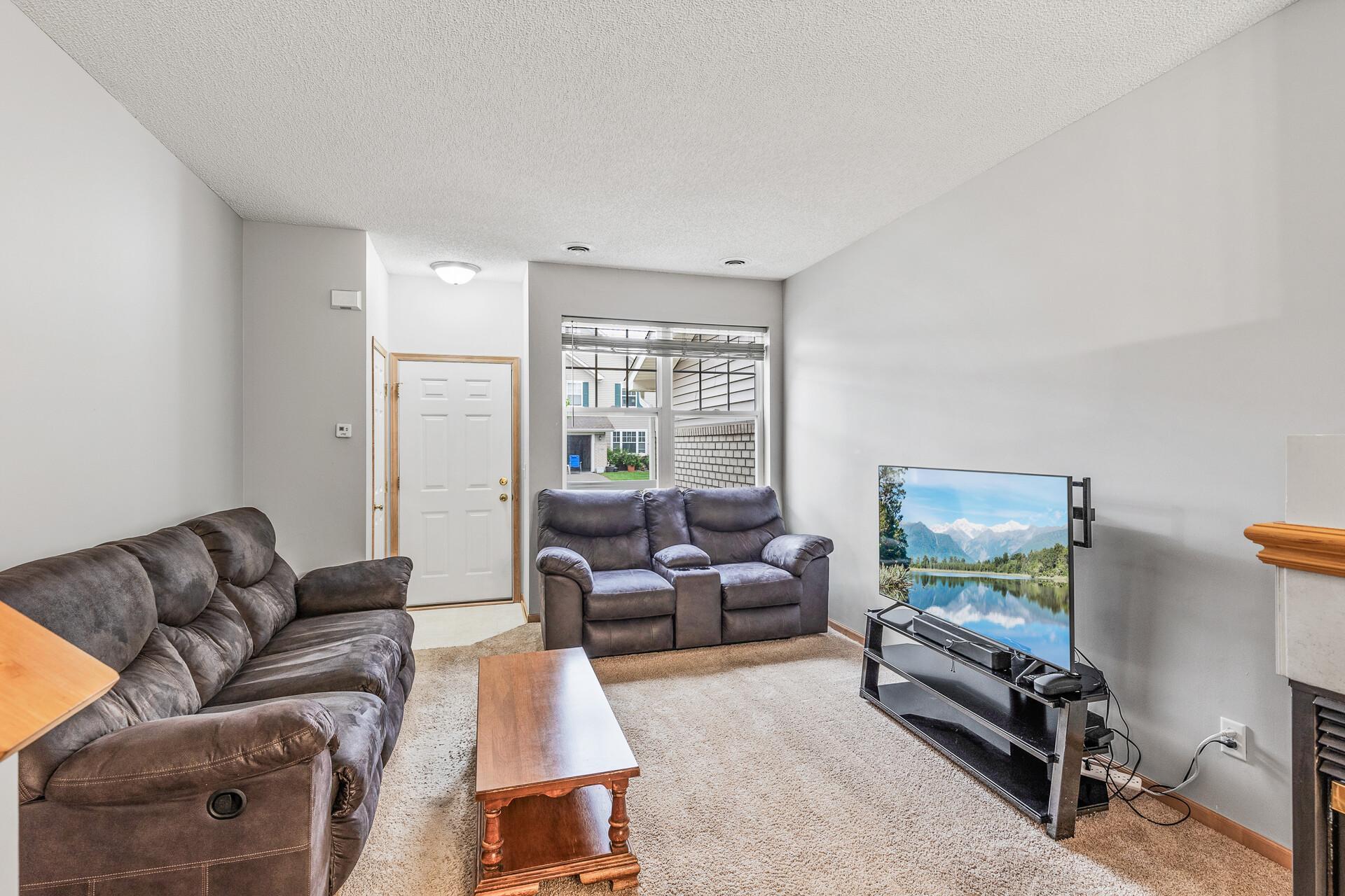 17207 Encina Path