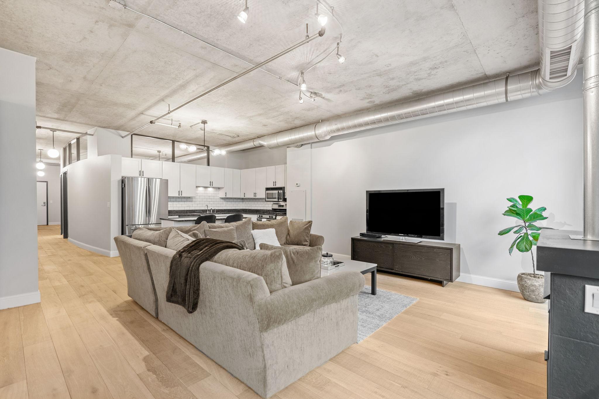 720 N 4th Street 213