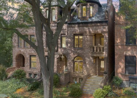 505 Holly Avenue Saint Paul MN 55102