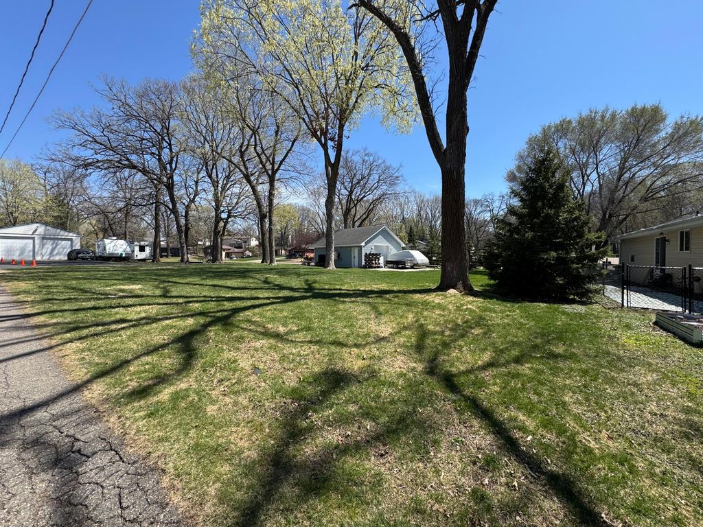 Photo of 17368 Sunset Trail SW, Prior Lake, MN 55372 (MLS # 7059942)