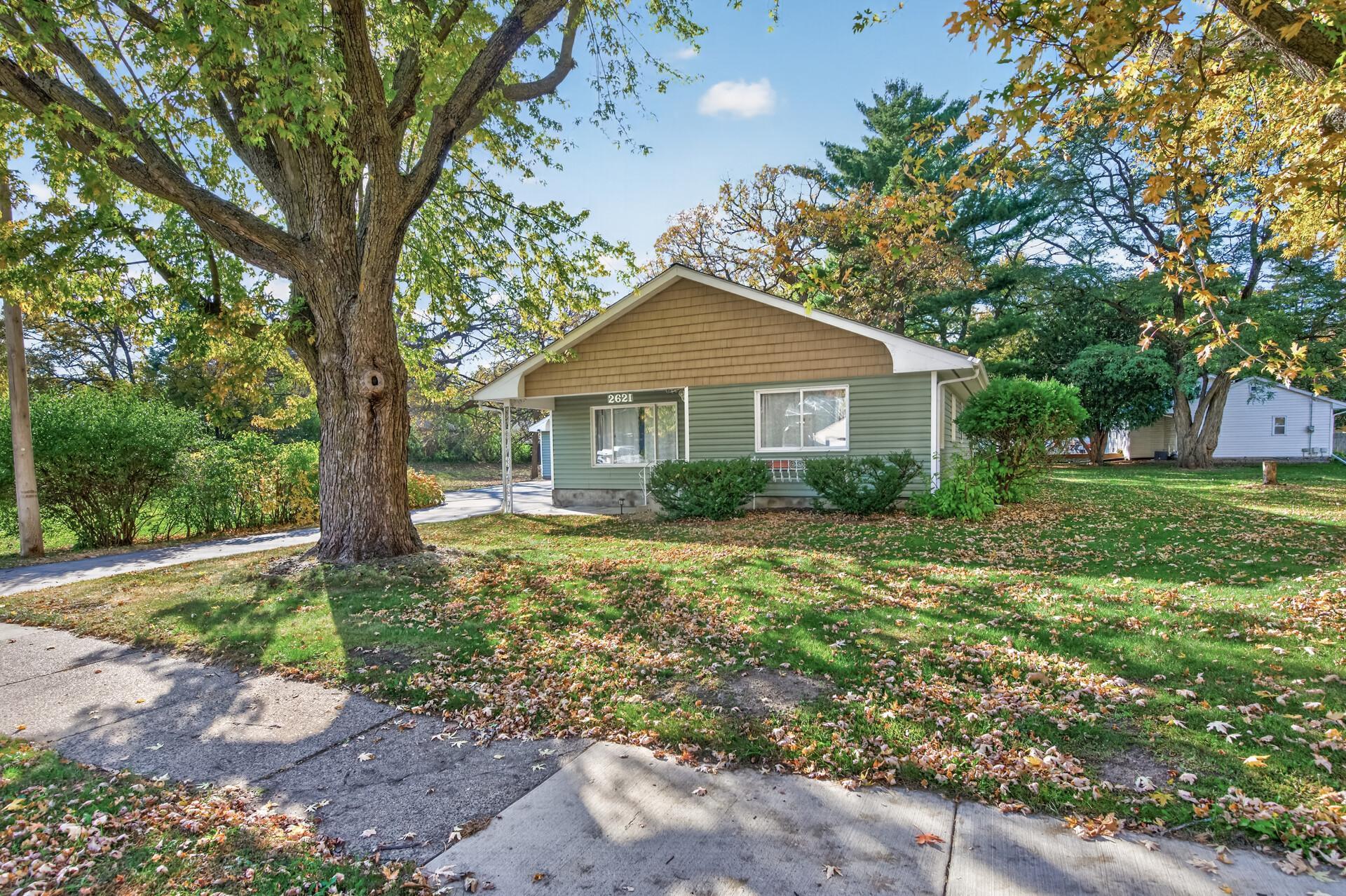 2621 Mcknight Road N