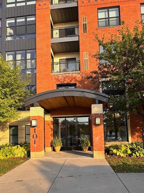 Photo of 101 Saint Olaf Avenue #402, Northfield, MN 55057 (MLS # 6810228)