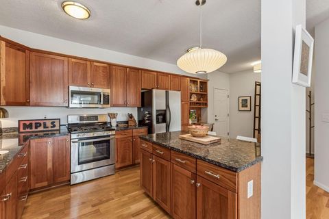 301 Oak Grove Street 305 Minneapolis MN 55403
