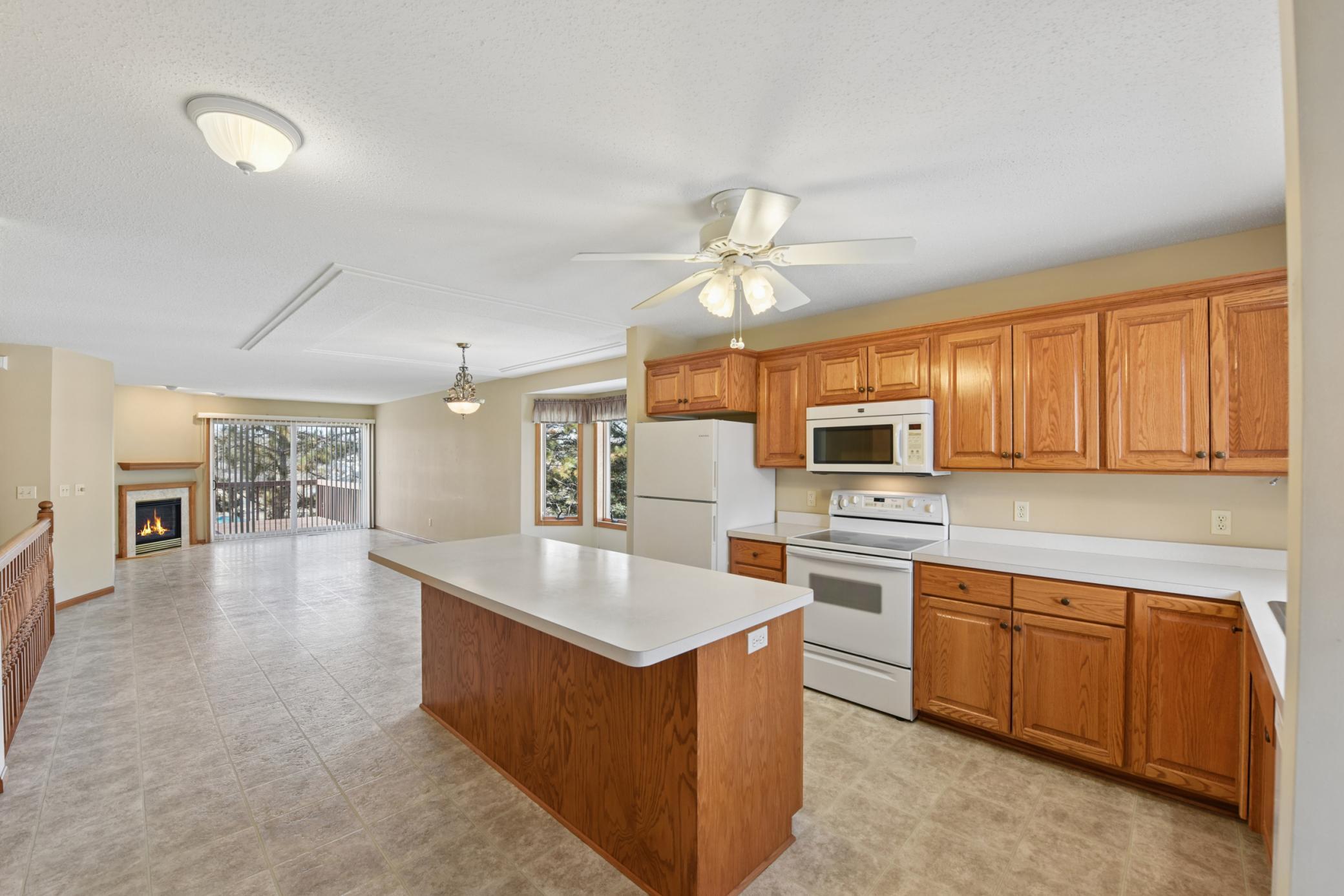 1102 Highpoint Court
