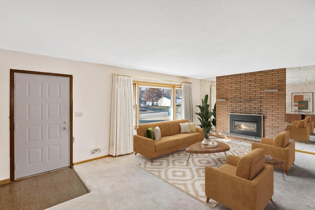 Photo of 4831 104th Lane NE, Circle Pines, MN 55014 (MLS # 7032257)