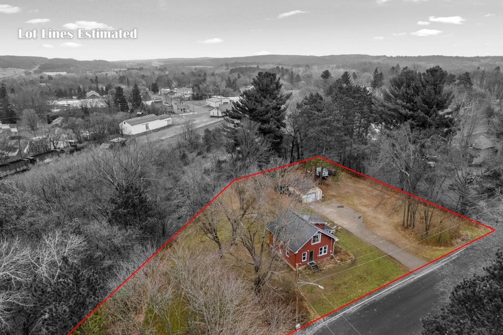 Photo of 115 W Warren Street, Dresser, WI 54001 (MLS # 6819109)