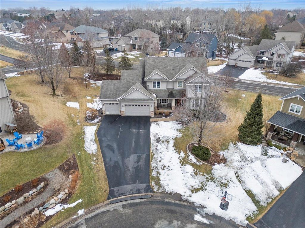 Photo of 965 Woodview Court, Carver, MN 55315 (MLS # 7022306)