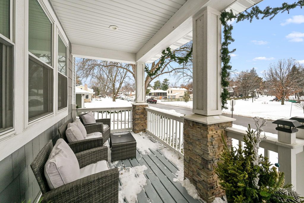 Photo of 2851 Vernon Avenue S, Saint Louis Park, MN 55416 (MLS # 7014211)