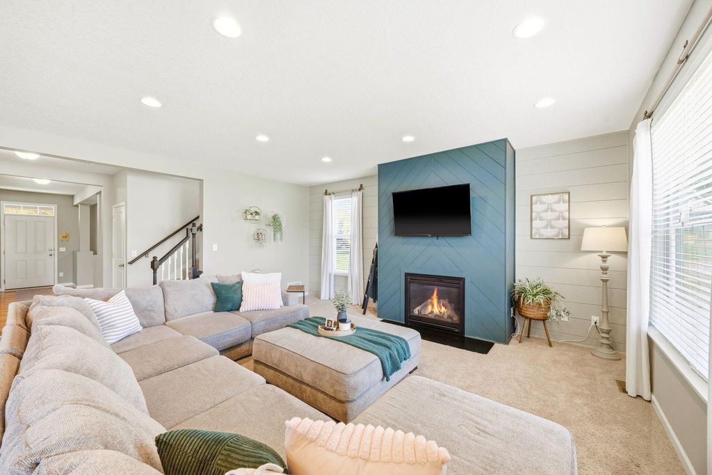 Photo of 1088 Rosemary Court, Chaska, MN 55318 (MLS # 7076347)
