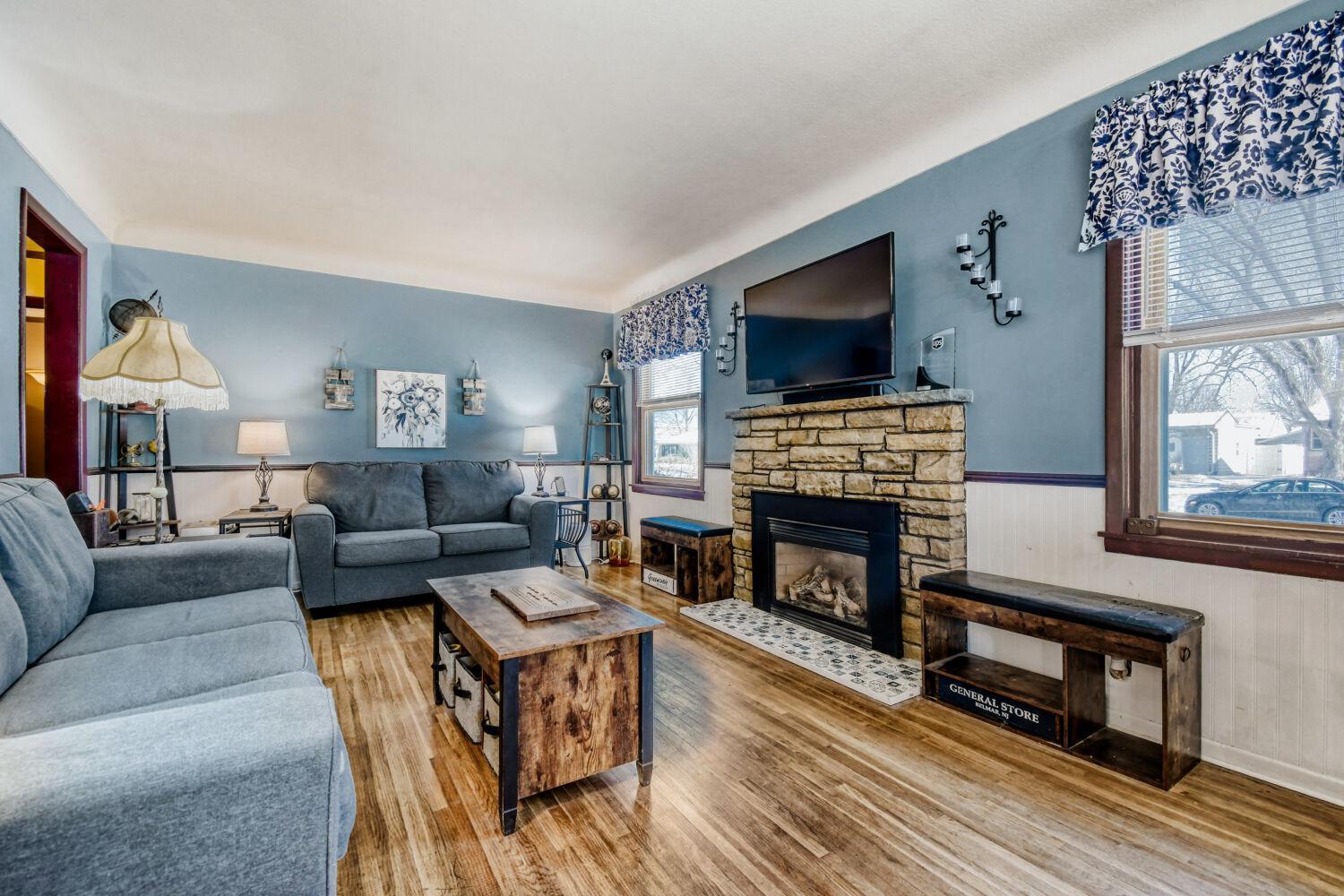 5319 Kentucky Avenue N