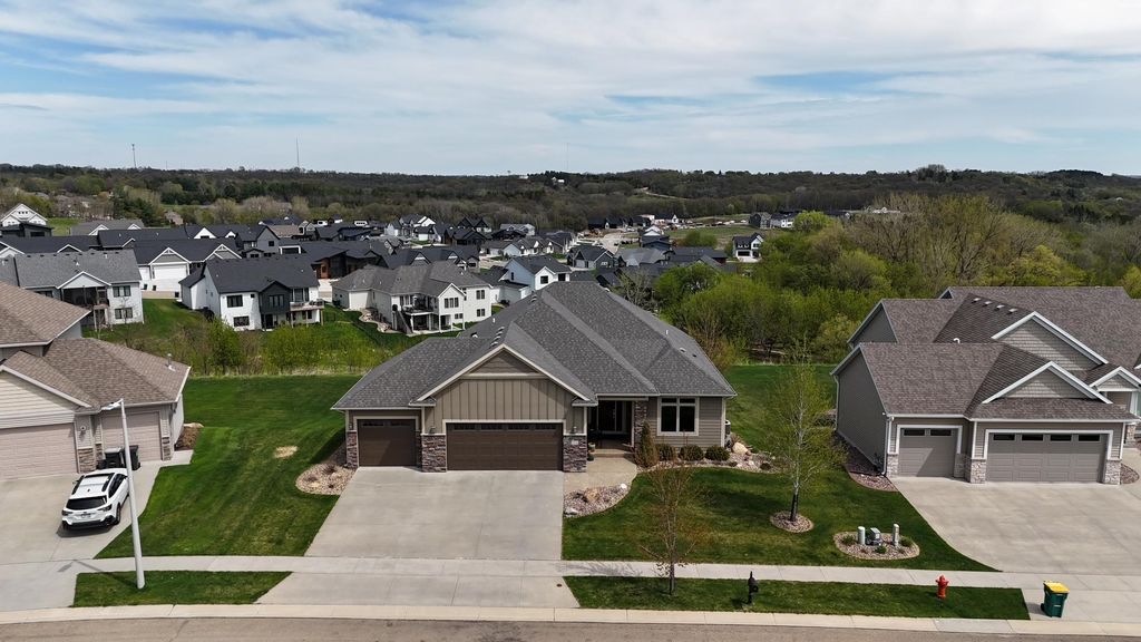 Photo of 1476 Century Corner Lane NE, Rochester, MN 55906 (MLS # 7066474)