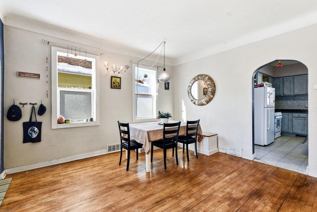 Photo of 1243 Reaney Avenue, Saint Paul, MN 55106 (MLS # 7036628)