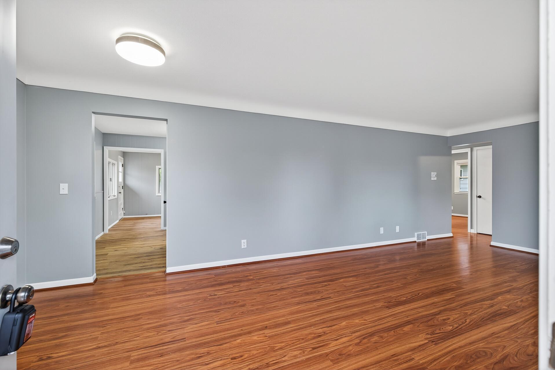 7614 Chicago Avenue S