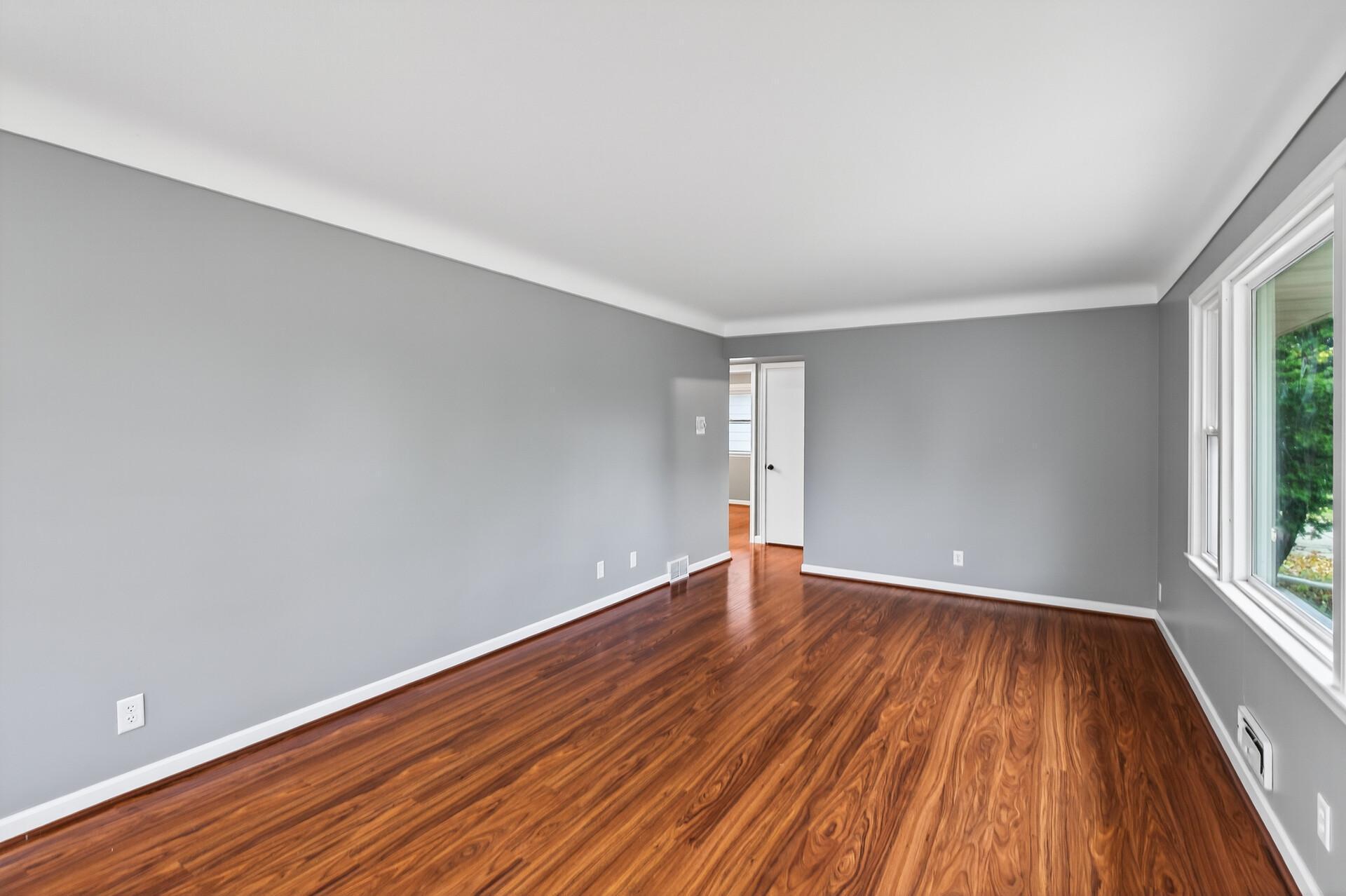 7614 Chicago Avenue S