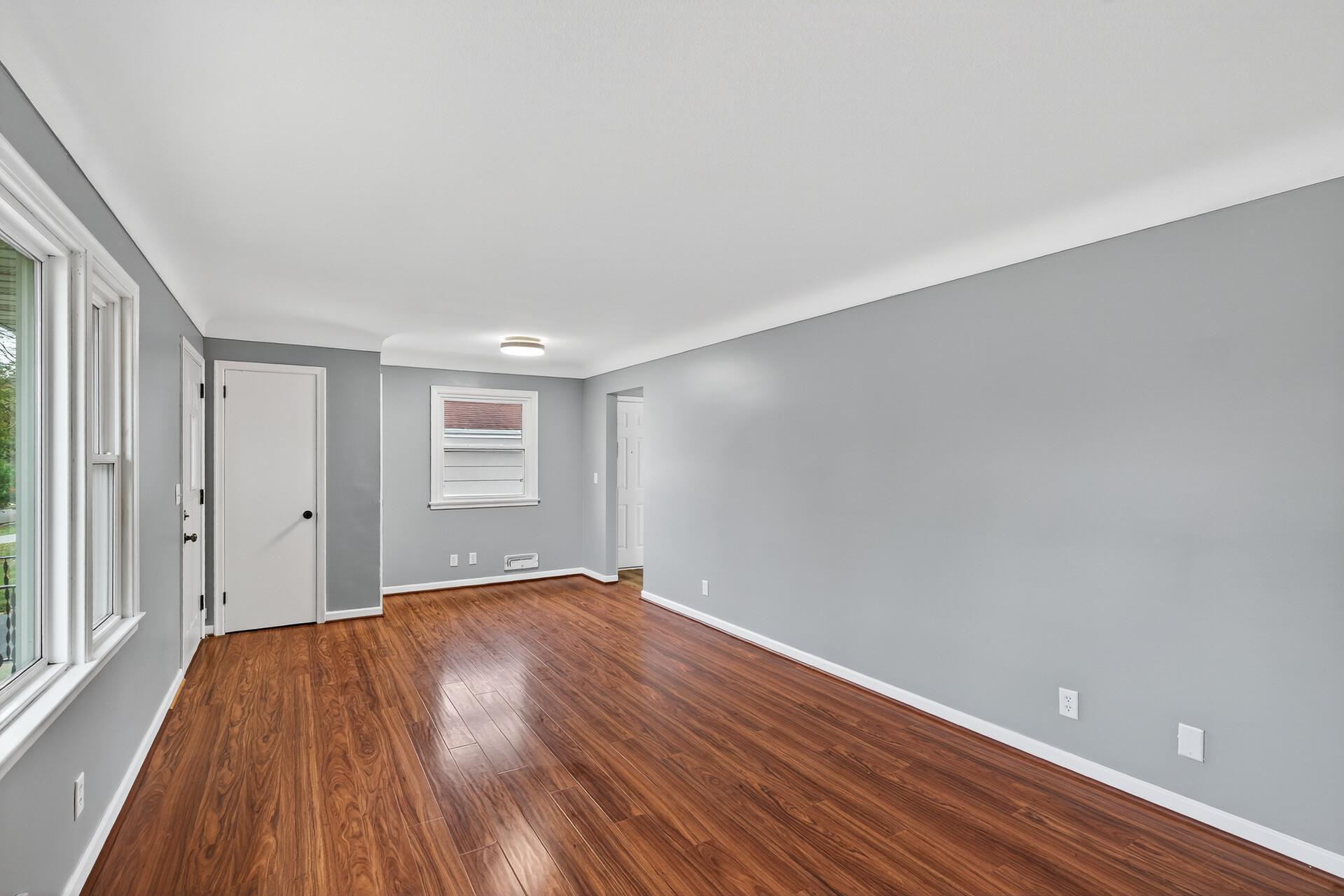 7614 Chicago Avenue S