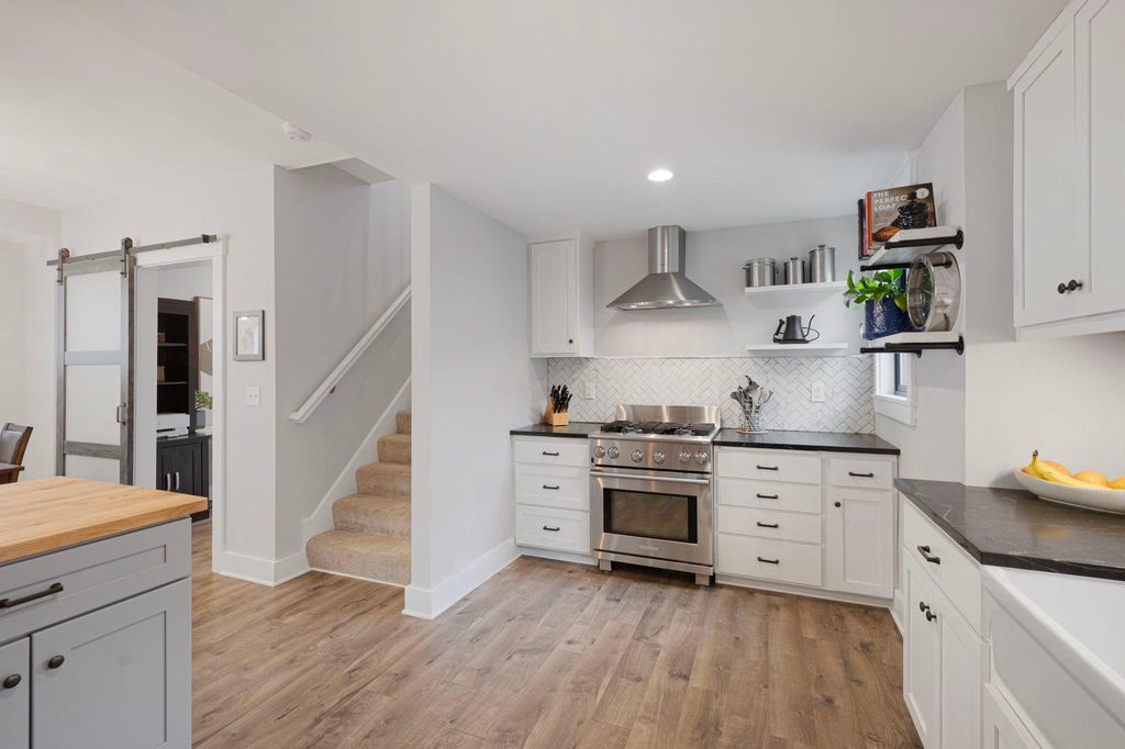 Photo of 4432 York Avenue S, Minneapolis, MN 55410 (MLS # 7024156)