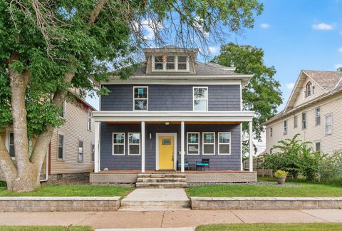 909 Marshall Avenue Saint Paul MN 55104