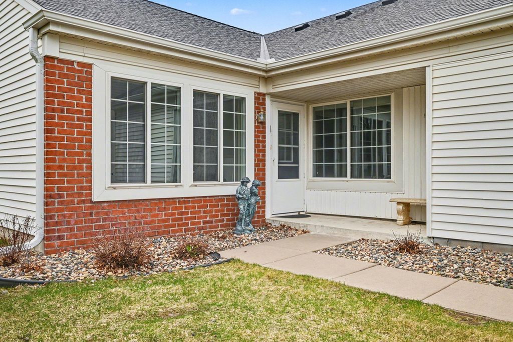 Photo of 15691 Flackwood Way, Apple Valley, MN 55124 (MLS # 7053742)