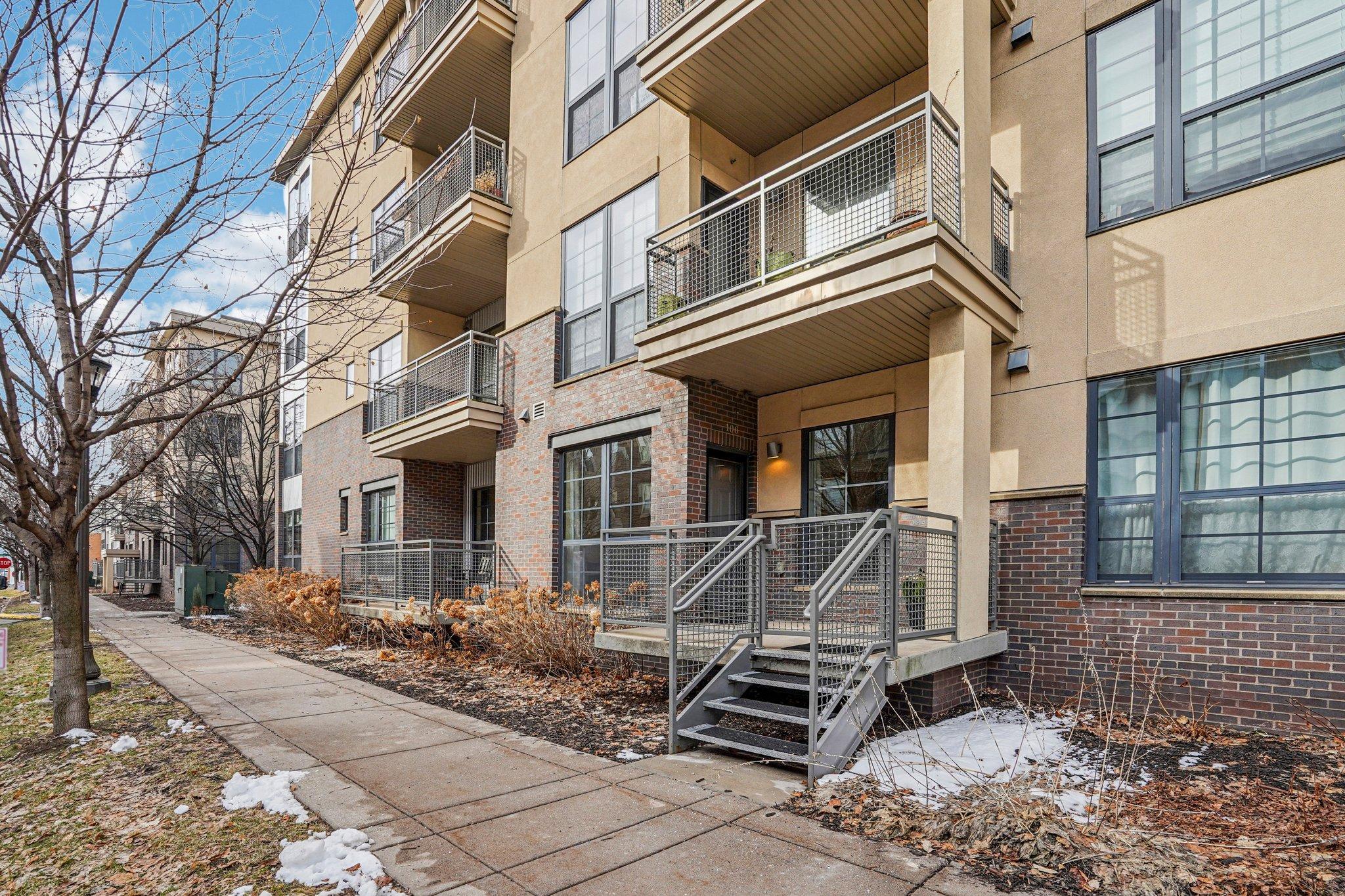 825 Berry Street 106
