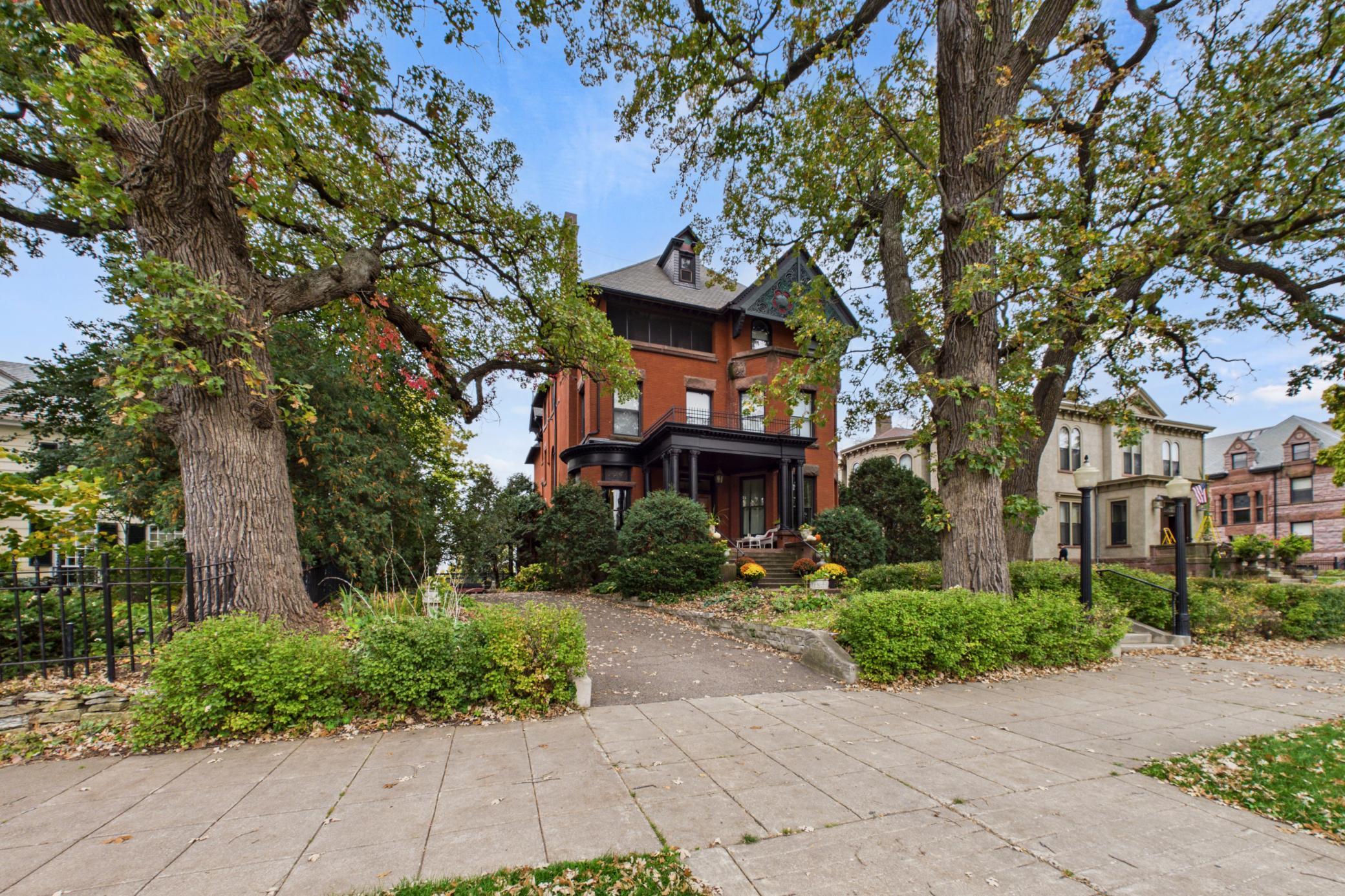 302 Summit Avenue D