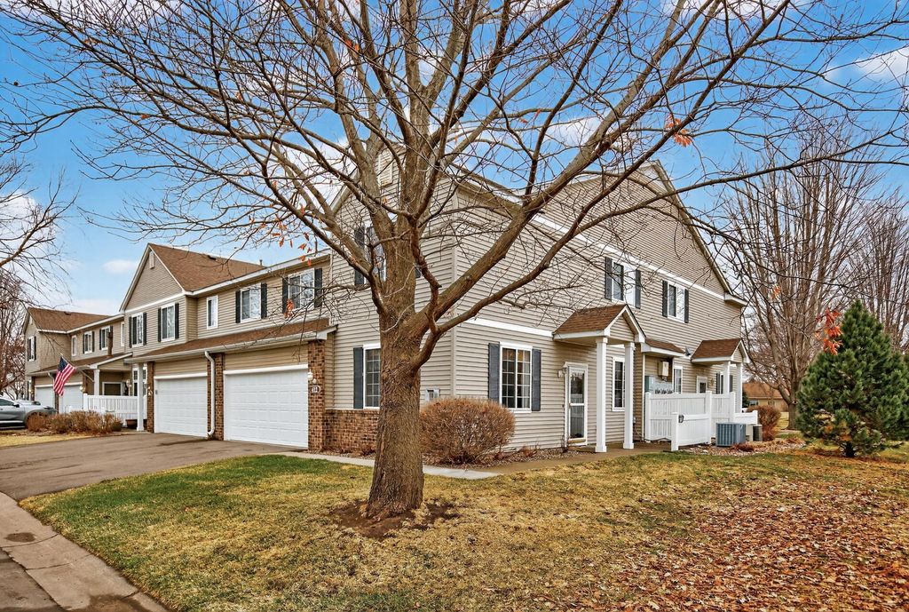 Photo of 412 Frederick Circle, Hastings, MN 55033 (MLS # 7027642)